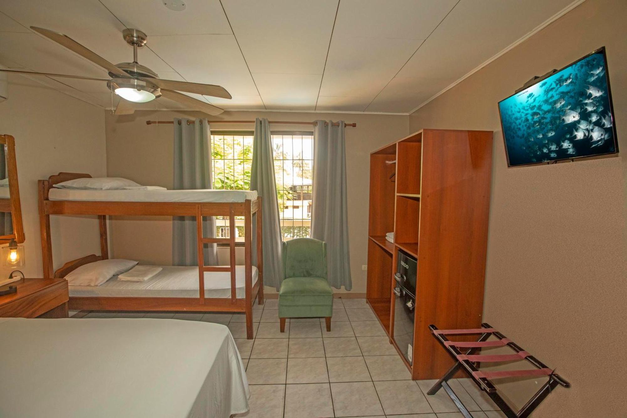Hotel Laura'S House Коко Екстериор снимка